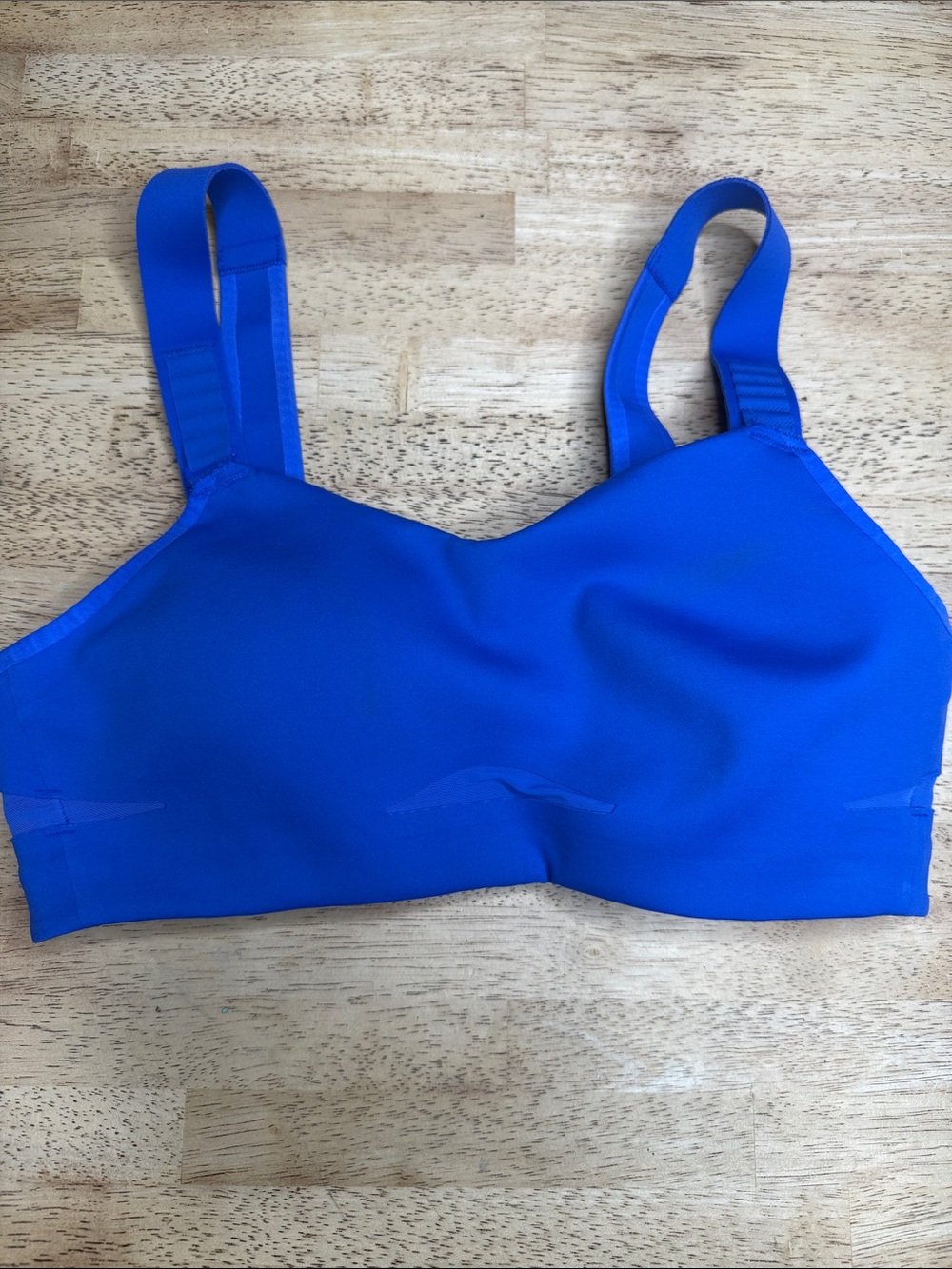 lululemon athletica Smooth Wireless Sports Bra in Royal Blue